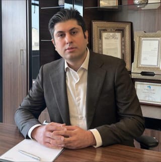 استاد نوردرخشان